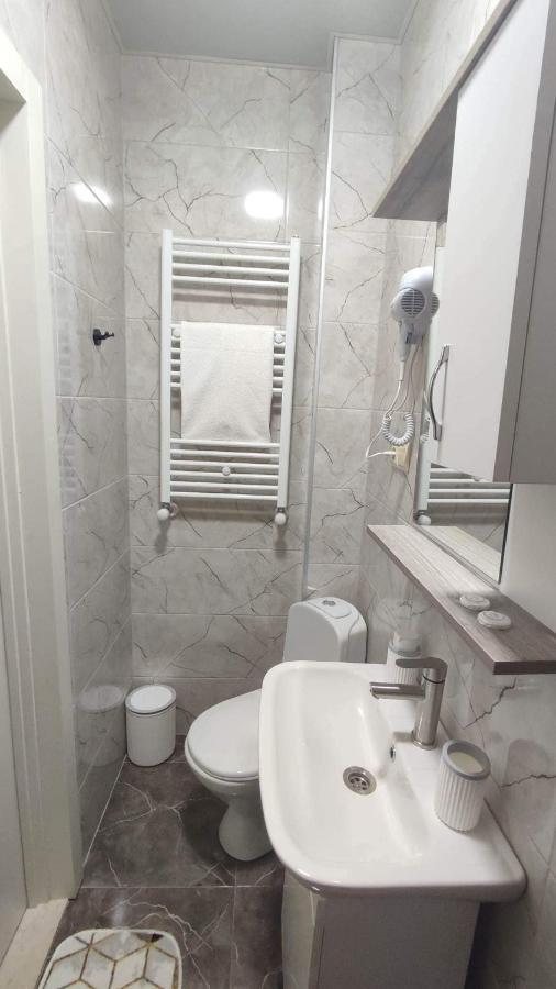Guest House Nima Κουτάισι Εξωτερικό φωτογραφία
