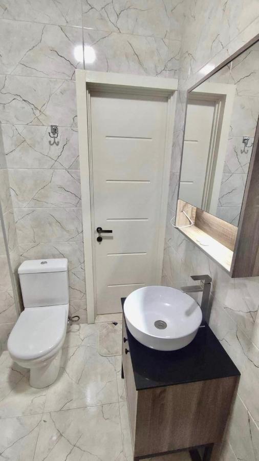 Guest House Nima Κουτάισι Εξωτερικό φωτογραφία