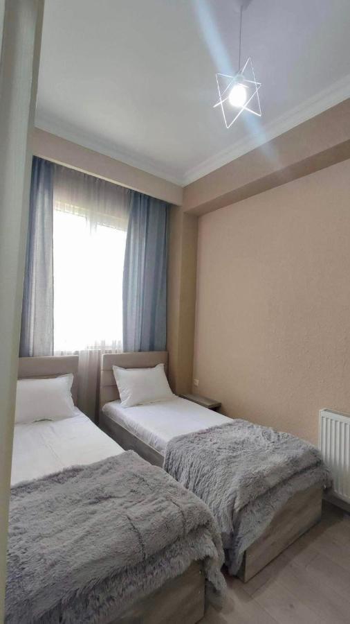 Guest House Nima Κουτάισι Εξωτερικό φωτογραφία