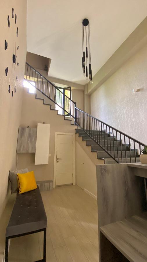 Guest House Nima Κουτάισι Εξωτερικό φωτογραφία