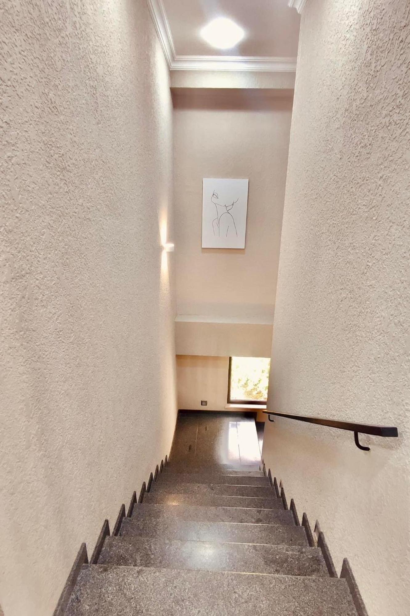 Guest House Nima Κουτάισι Εξωτερικό φωτογραφία