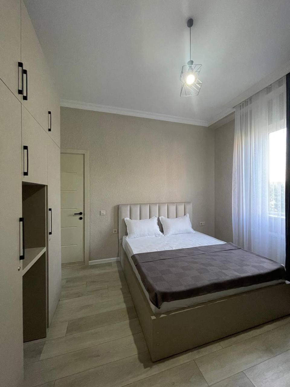 Guest House Nima Κουτάισι Εξωτερικό φωτογραφία